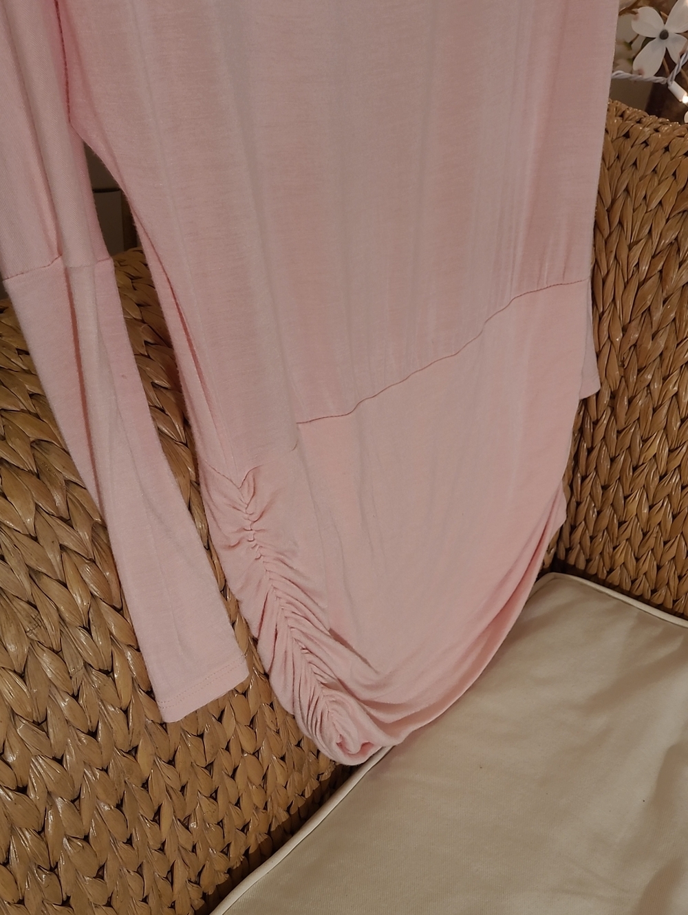 VENUS Off The Shoulder Top - Picture 3 of 4